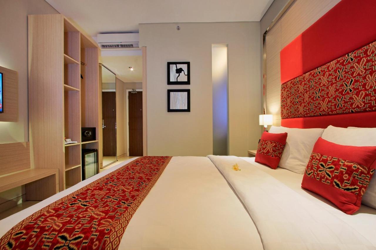 Ohana Hotel Kuta Кута Екстериор снимка