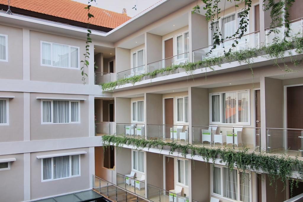Ohana Hotel Kuta Кута Екстериор снимка