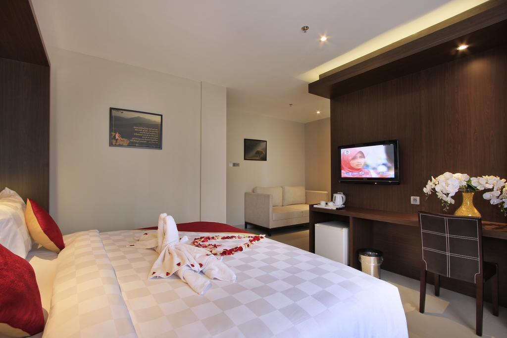 Ohana Hotel Kuta Кута Екстериор снимка