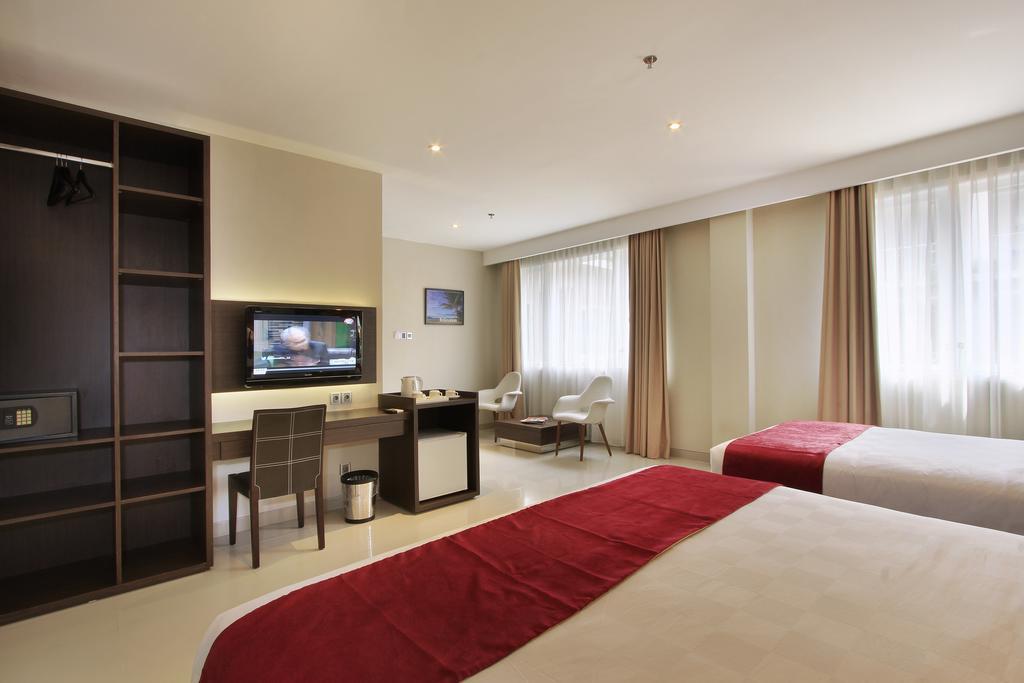 Ohana Hotel Kuta Кута Екстериор снимка