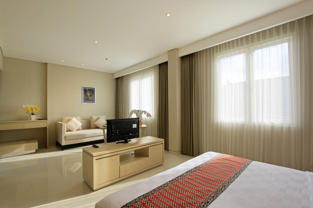 Ohana Hotel Kuta Кута Екстериор снимка