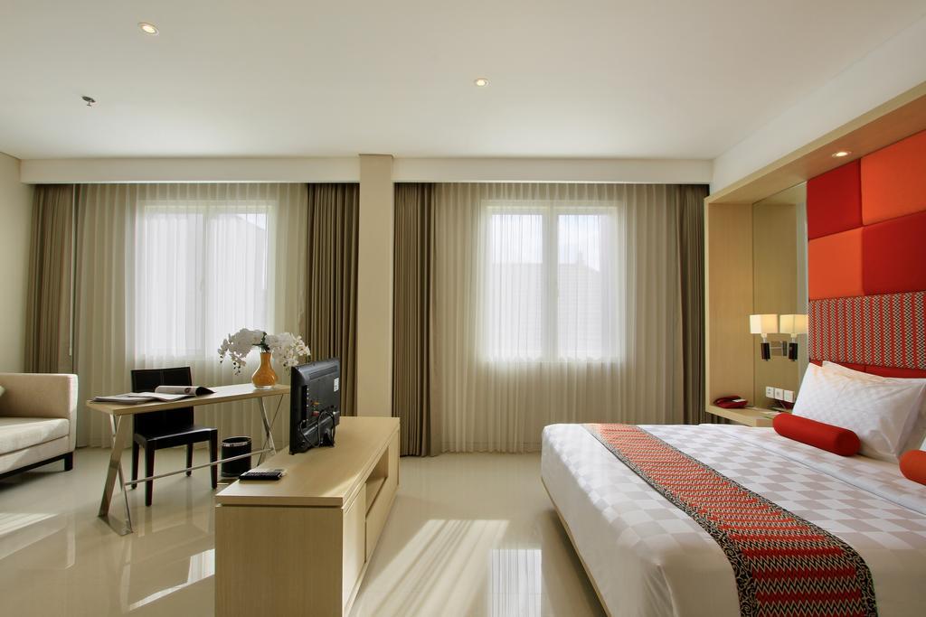 Ohana Hotel Kuta Кута Екстериор снимка