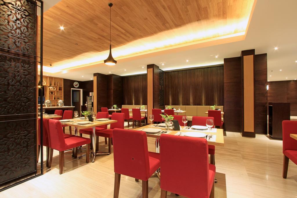 Ohana Hotel Kuta Кута Екстериор снимка