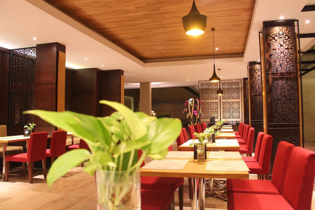 Ohana Hotel Kuta Кута Екстериор снимка
