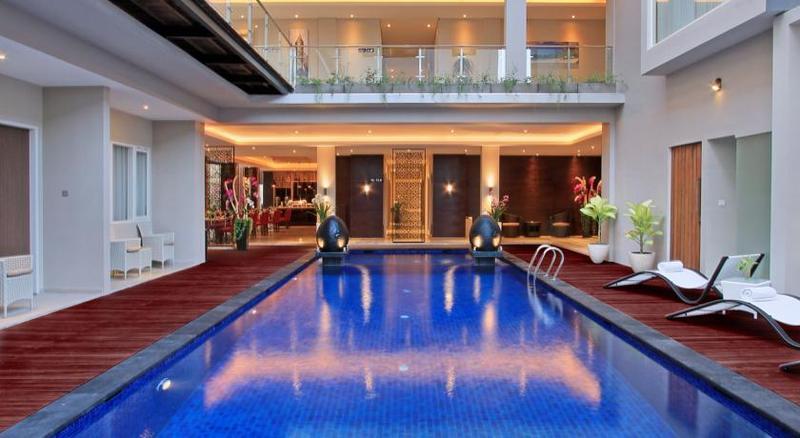 Ohana Hotel Kuta Кута Екстериор снимка