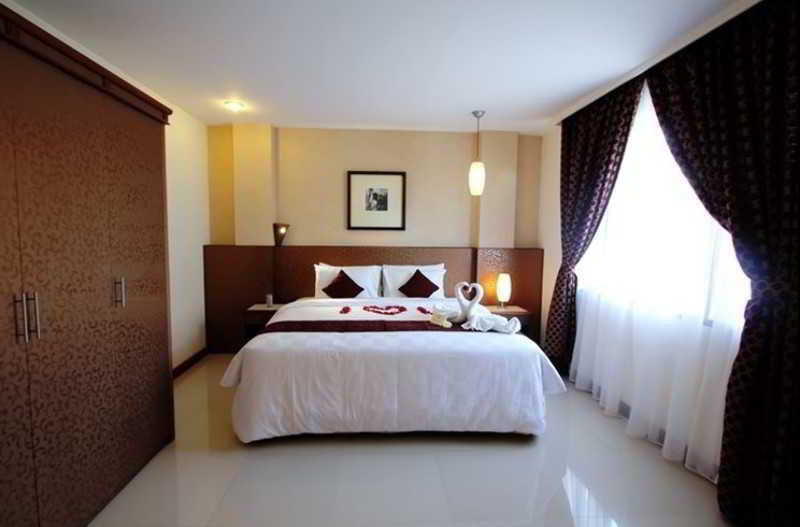 Ohana Hotel Kuta Кута Екстериор снимка